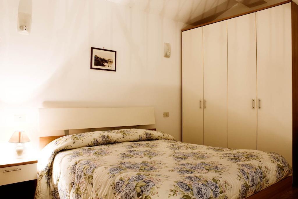 Assia Spa Fucecchio Rum bild